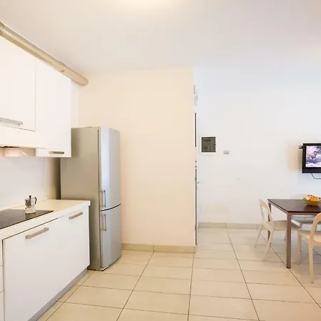 Pentagono Apartment